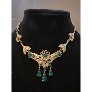 Fabulous Green Rhinestone Vintage Necklace. wa123